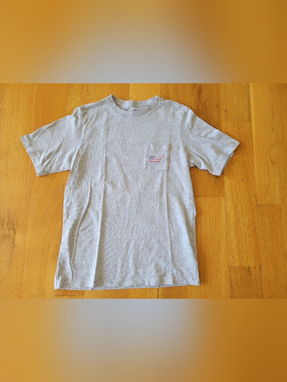Boys size medium 12-14 vineyard vines t-shirt